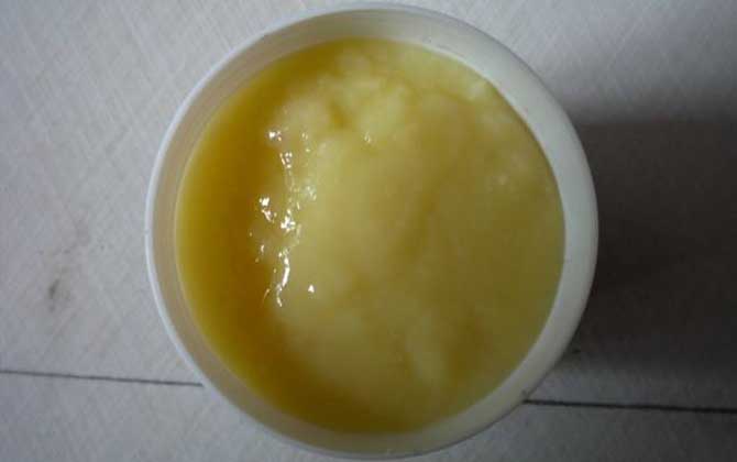 蜂王漿喝一年后身體變化,不但能增強抗病力,還能改善膚質! 蜂王漿