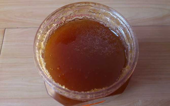 合歡蜂蜜的功效與作用及食用方法 合歡蜂蜜