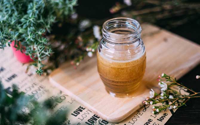 蜂蜜一般多少錢一斤才正宗? 蜂蜜