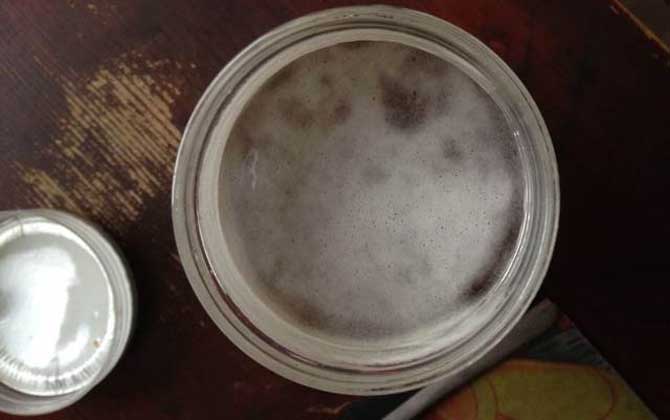 珍珠粉蜂蜜面膜的功效及簡(jiǎn)單做法 珍珠粉蜂蜜面膜