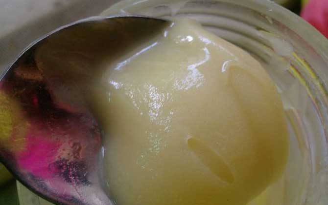 蜂蜜涂臉的誤區及正確做法 蜂蜜