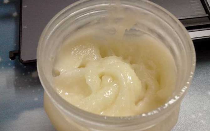 用蜂蜜怎樣去眼部皺紋? 蜂蜜去皺紋