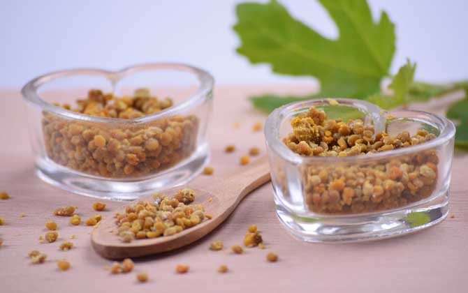 花粉過(guò)敏的癥狀及防治辦法 花粉