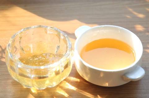 一整天只喝枇杷蜜可以嗎(枇杷蜂蜜可以經(jīng)常喝嗎) 一整天只喝枇杷蜜可以嗎(枇杷蜂蜜可以經(jīng)常喝嗎)