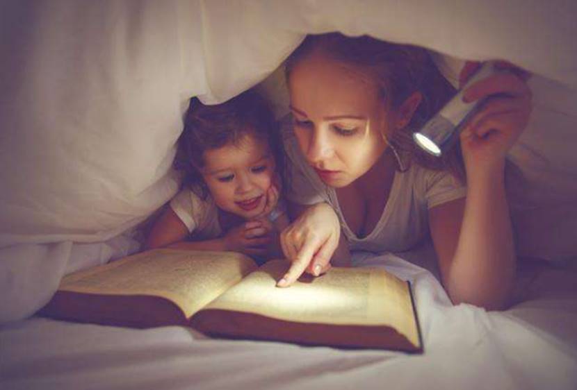 “媽媽，月亮上有沒嫦娥？”中秋節寶寶靈魂發問，媽媽的回答很贊