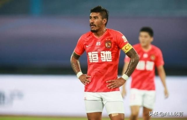 只踢4場(chǎng)就解約！吉達(dá)國(guó)民俱樂部官宣，33歲保利尼奧正式離隊(duì)