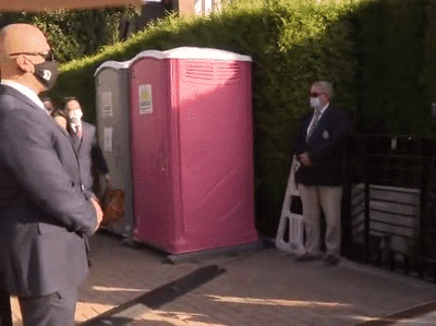 孟晚舟回國24小時后，她背后的男人火了