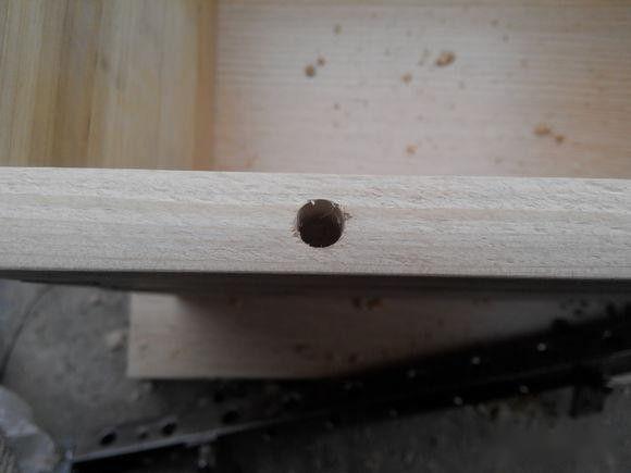 買了一只蜂王和20只工蜂能發展起來嗎(一只中蜂王配二十只工蜂能帶動發展) 買了一只蜂王和20只工蜂能發展起來嗎(一只中蜂王配二十只工蜂能帶動發展)