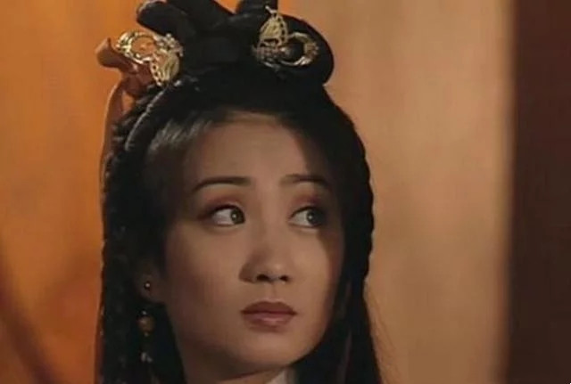 十個嫦娥造型變化史，論哪個最合你心意