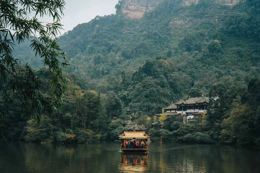 中秋出行！新晉黑馬目的地TOP10，小眾海島、賞秋秘境、文化慢城