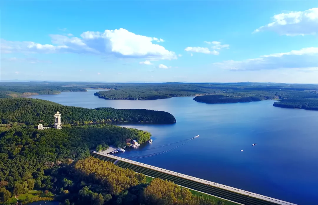 中秋出行！新晉黑馬目的地TOP10，小眾海島、賞秋秘境、文化慢城