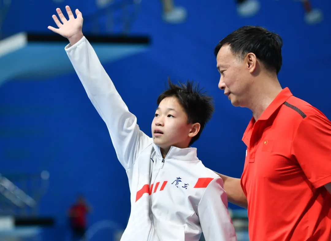 祝賀！全紅嬋10米臺(tái)摘金