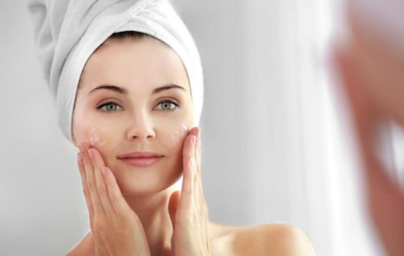 蜂蜜面膜怎么做最補水(蜂蜜怎么做面膜可以祛斑美白補水) 蜂蜜面膜怎么做最補水(蜂蜜怎么做面膜可以祛斑美白補水)