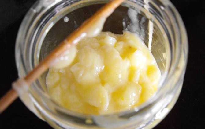 蜂王漿是什么味道的？酸、澀、辣、甜，怪得讓很多人都難以接受！